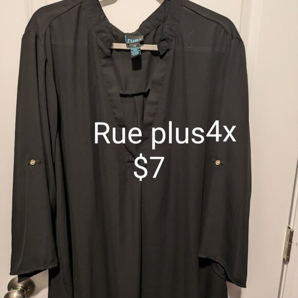 Rue21 Tops - Rue 21 plus 3/4 sleeve blouse